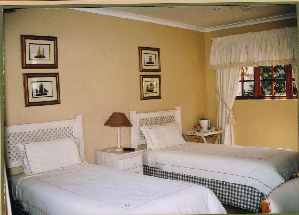 Joan'S Bed And Breakfast Дурбан Номер фото